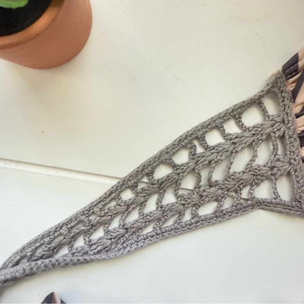 Acacia Chevron Patterned Bandeau Top - Picture 7 of 7